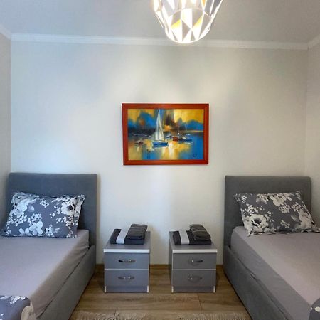 Peak Apartment Modern Durres City Centre #2 Eksteriør bilde