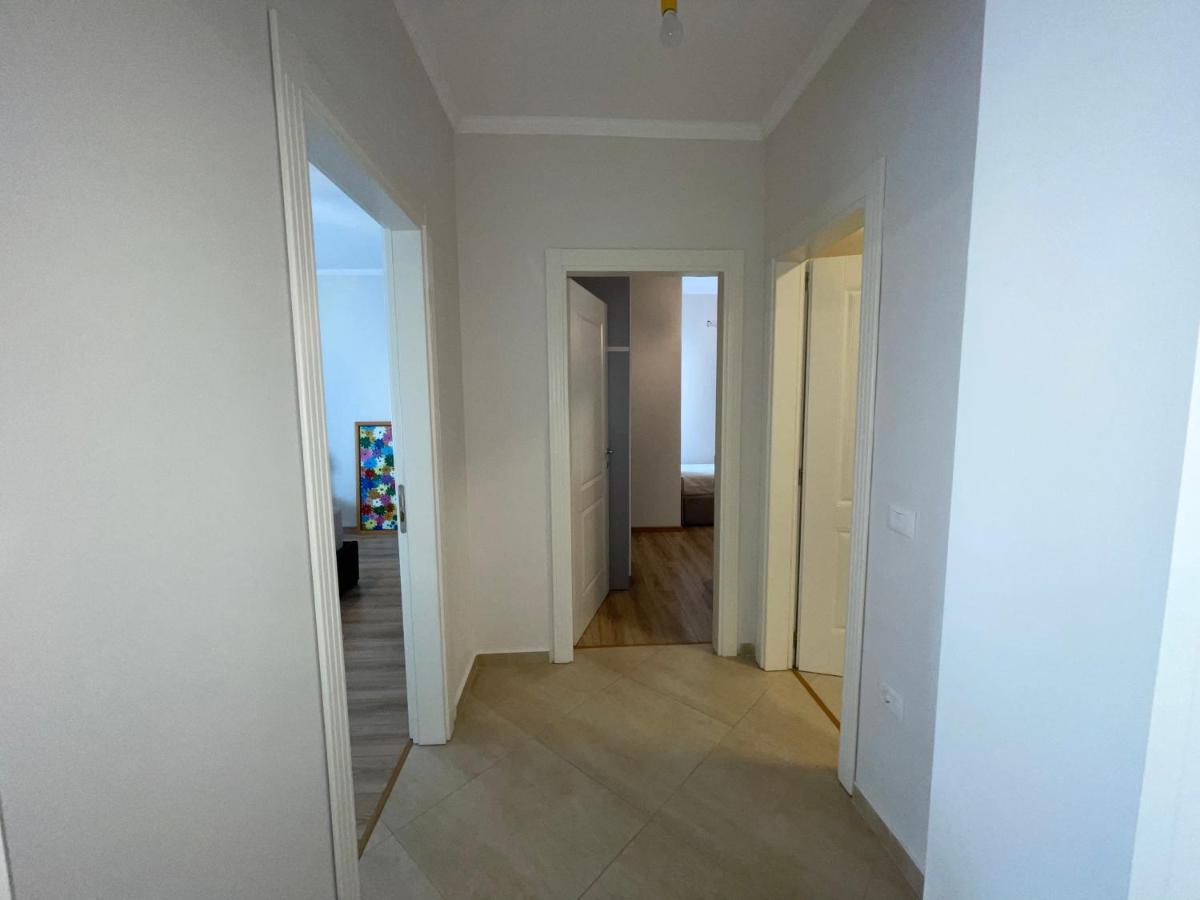 Peak Apartment Modern Durres City Centre #2 Eksteriør bilde