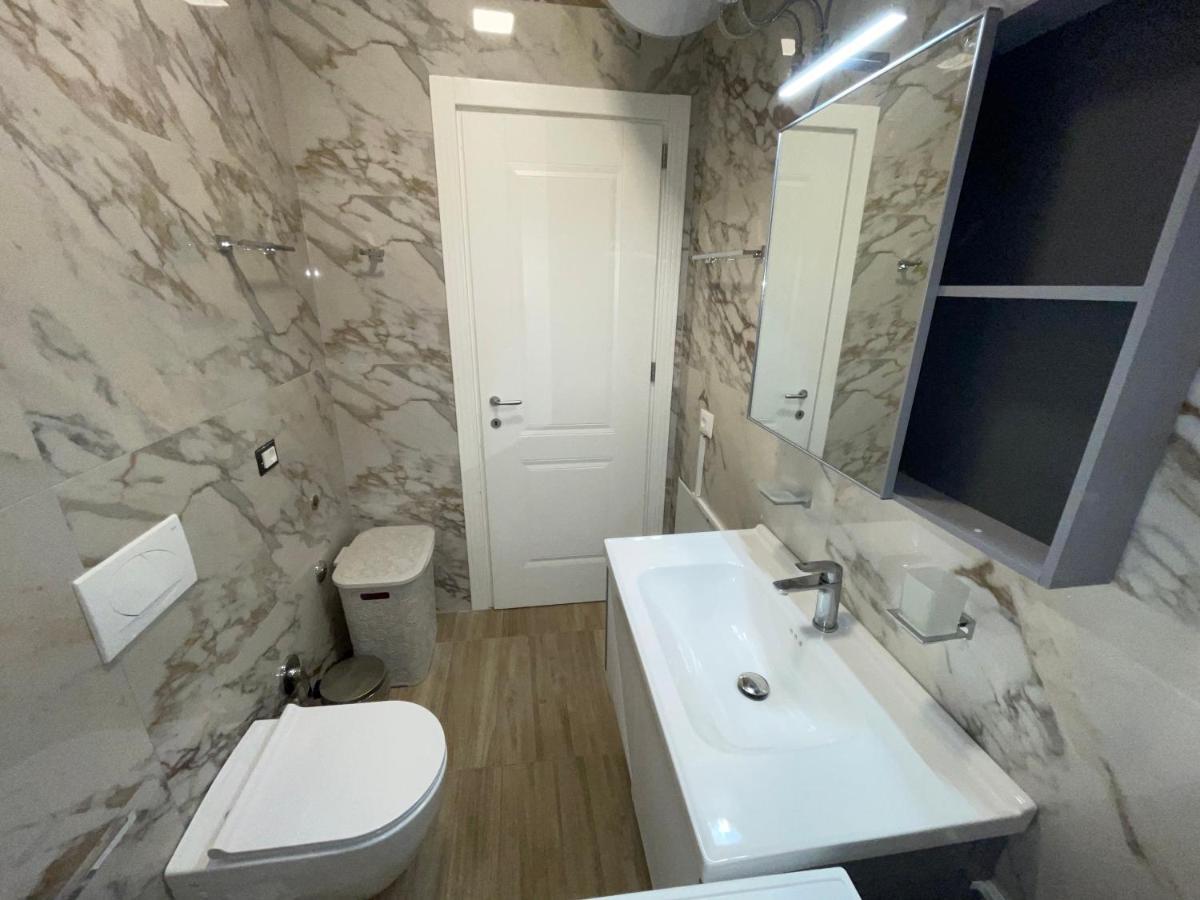 Peak Apartment Modern Durres City Centre #2 Eksteriør bilde